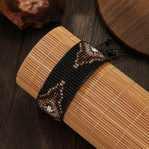 Vintage Southwestern Style Seed Bead Woven Geometric Adjustable Cord Bracelet - Picture 3 of 5